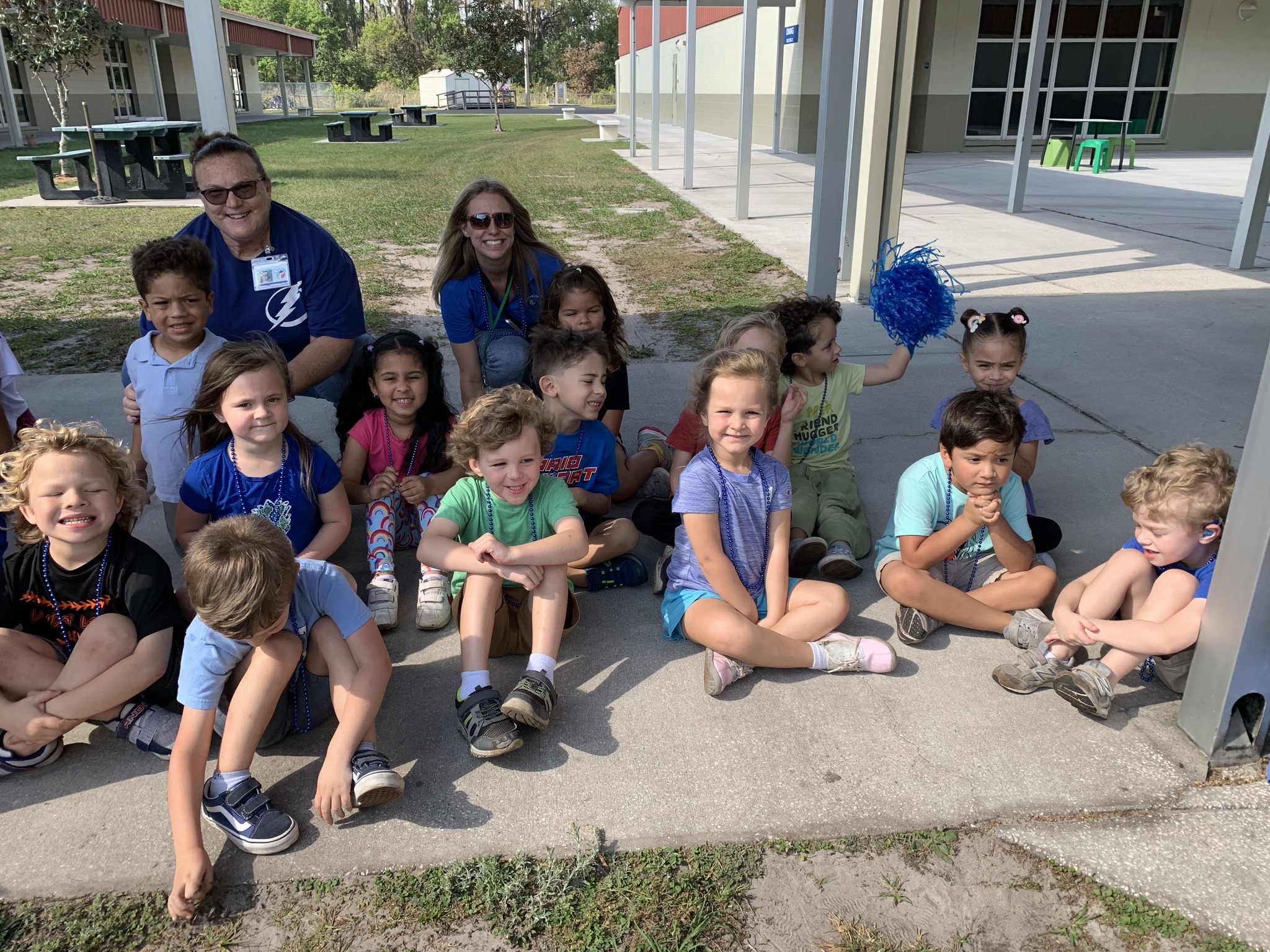 oes10 - <p>Highlights from Facebook</p>