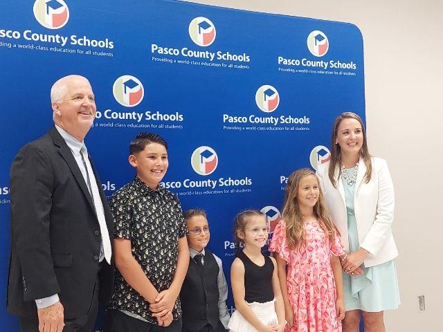 oes7 - <p>Highlights from Facebook</p>